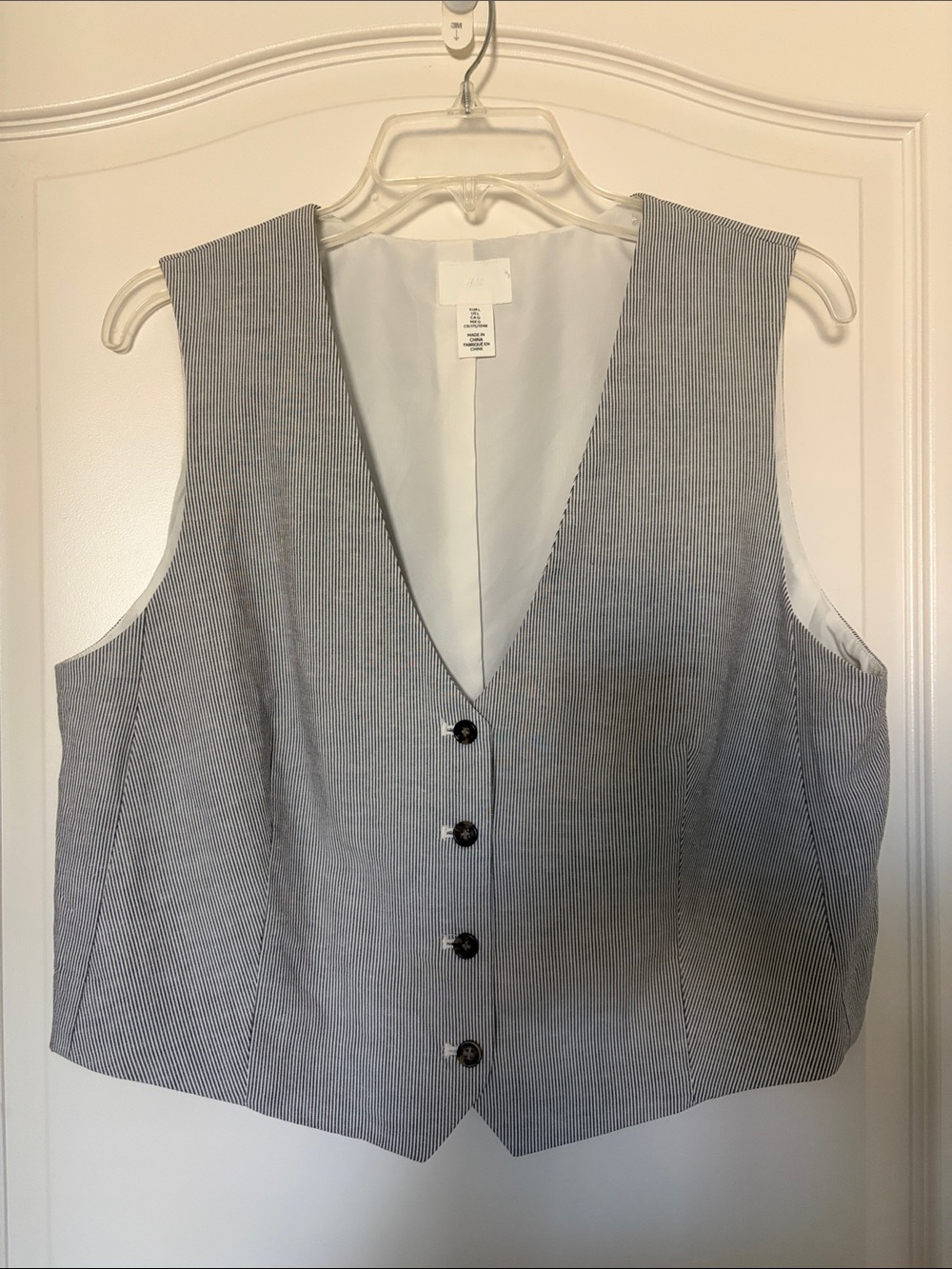 H&M Classic Pinstripe Vest - Light Gray Women's Tailored Vest, (16 in. )